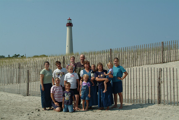 2005 (27)